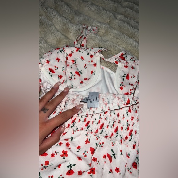 Princess Polly Dress - Picture 4 of 4